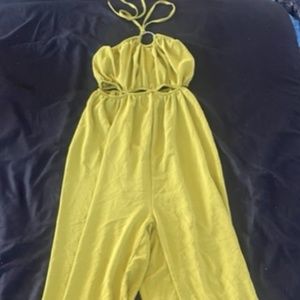 Green halter neck jumpsuit - Boohoo - US Size 14